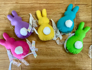 Peeps garland